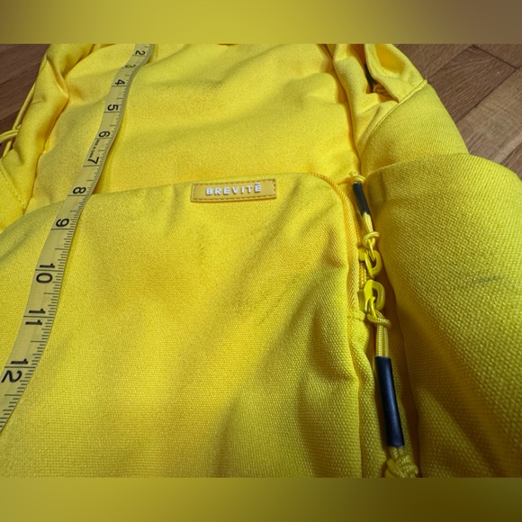 Brevitē yellow Backpack - Picture 3 of 9